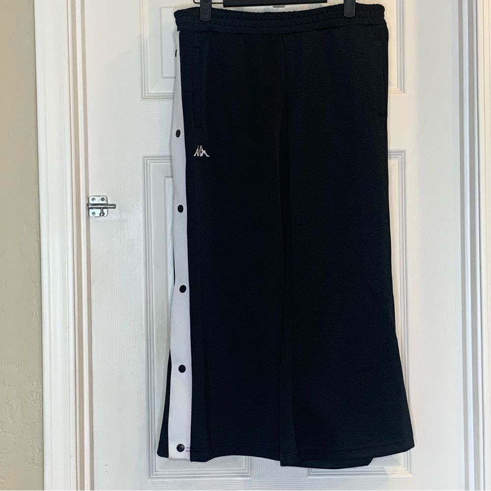 Kappa Barsi Black and White Cropped Track Pants Snap Sides Size Medium